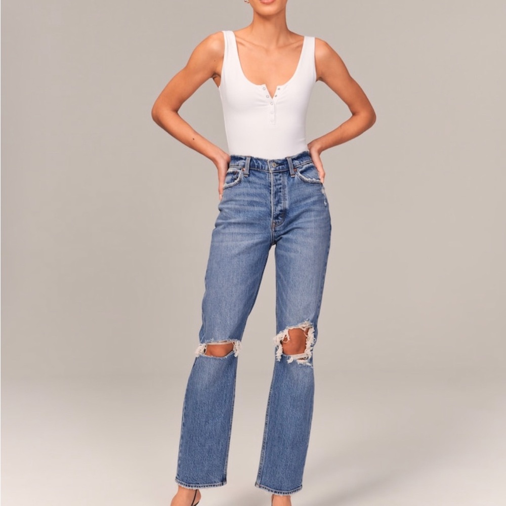 Abercrombie & Fitch High Rise Dad Jeans